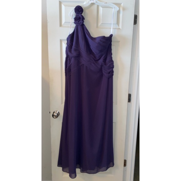 David’s Bridal Lapis Chiffon Bridesmaid Dress - Plus Size 18 / 18W F14010 - Picture 2 of 8